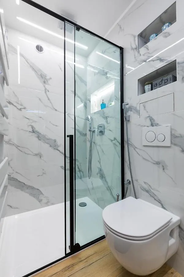 Brand New Elite Apartment Split